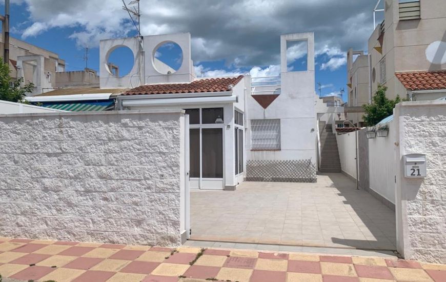 Sale - Semi Detached - Torrevieja