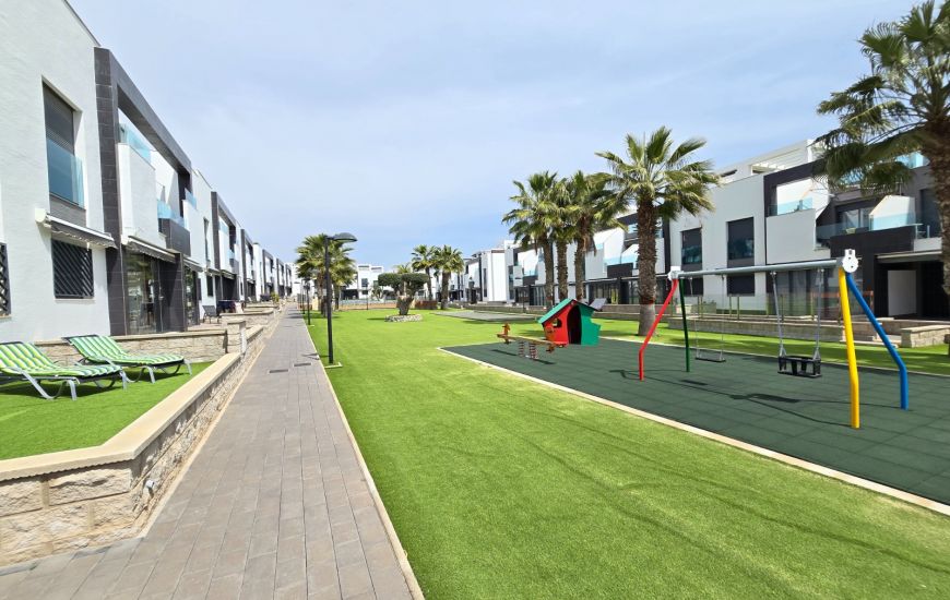 Sale - Apartment / Flat * - Orihuela Costa *