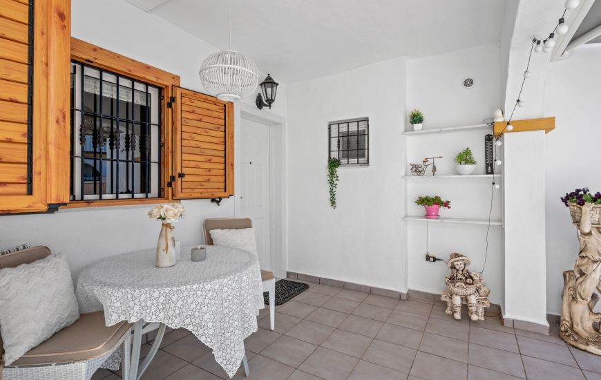 Sale - Ground floor apartment - Pilar de la Horadada