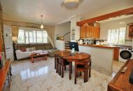 Sale - Villa - Villamartin