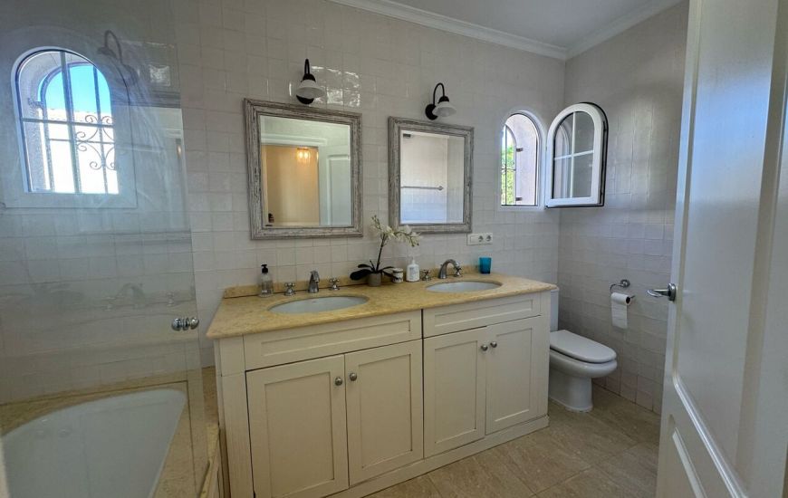 Venta - Villa - Playa Flamenca - Play Flamenca