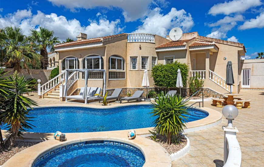 Sale - Villa - Ciudad Quesada