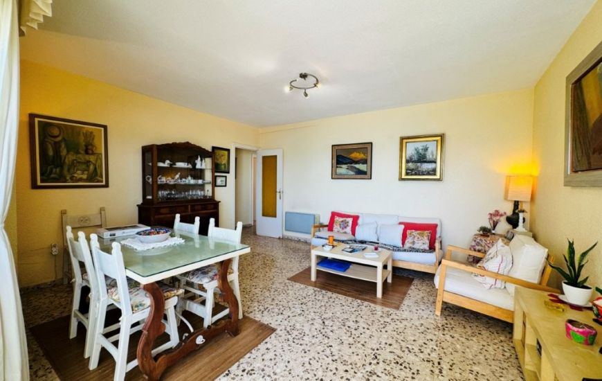 Sale - Apartments - 