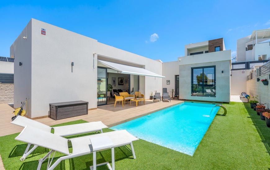 Sale - Villa - Benijófar - 