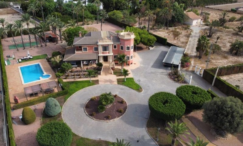 Sale - Villa - Elche