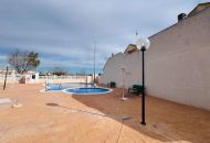 Sale - Townhouse - Daya Nueva