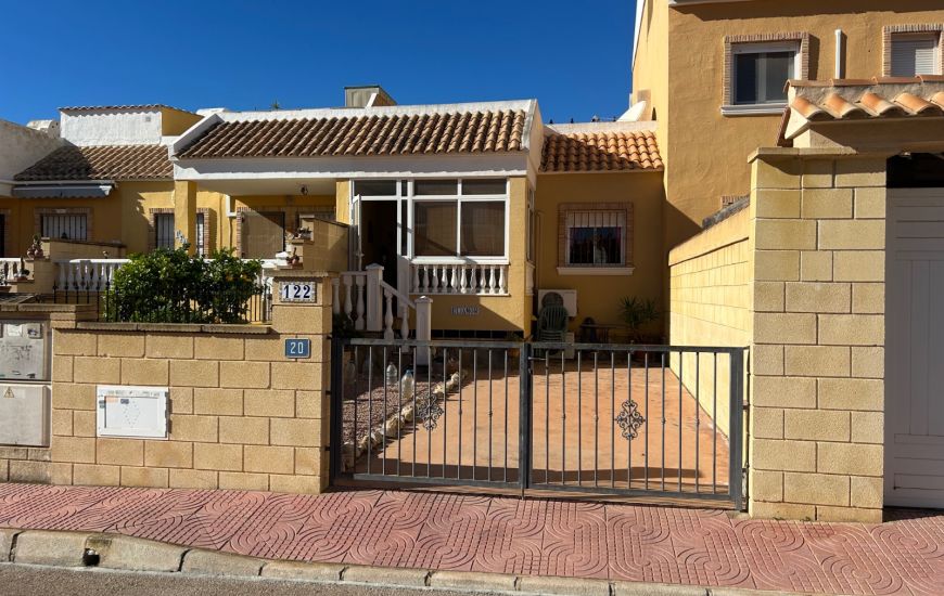 Sale - Bungalow - Ciudad Quesada