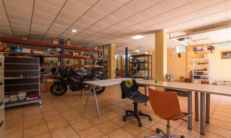 Venta - Villa - Crevillente