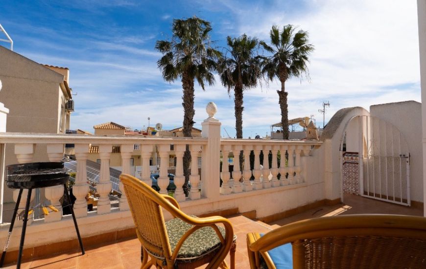 Sale - Adosado - Torrevieja