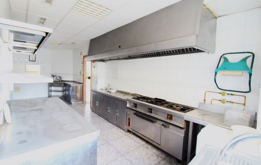 Sale - Commercieel - Jacarilla