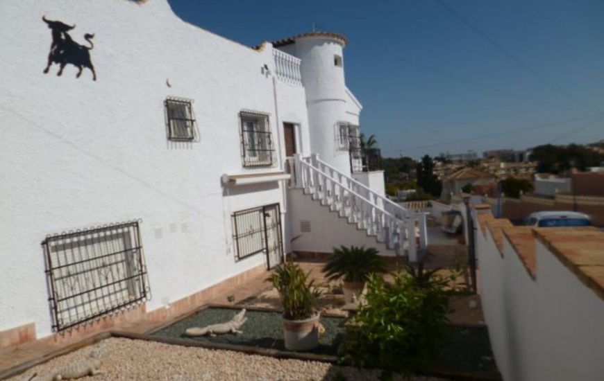 Sale - Villa - Villamartin