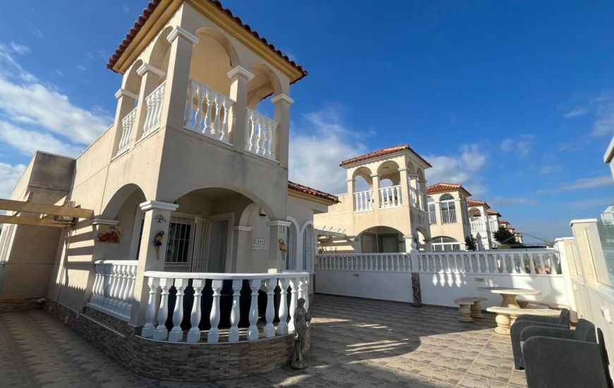 Venta - Villa - Algorfa