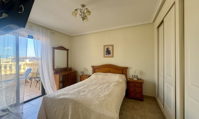 Sale - Villa - Villamartin