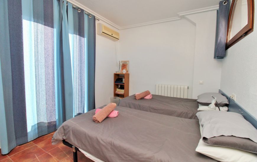 Sale - Bungalow - Villamartin