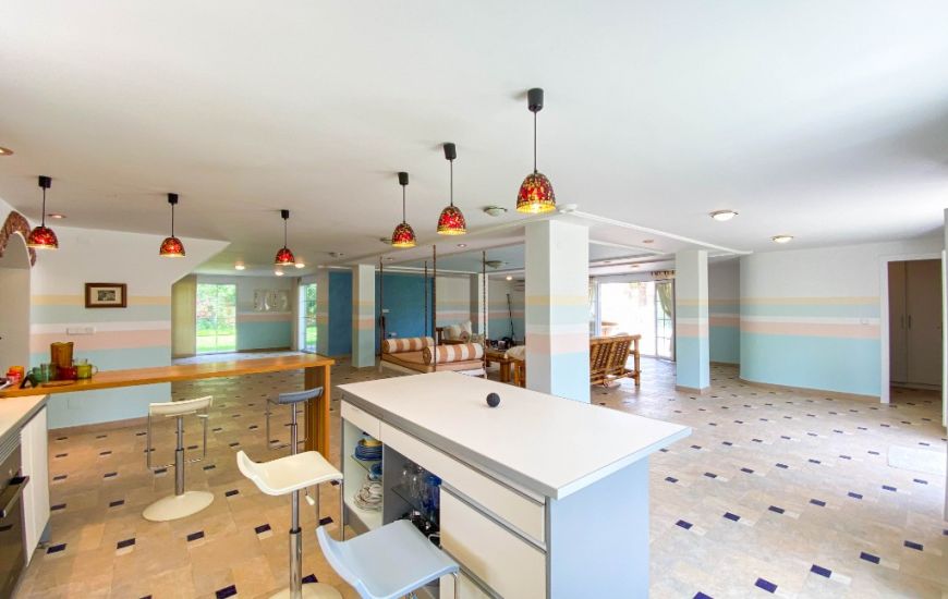 Venta - Villa - Villamartin