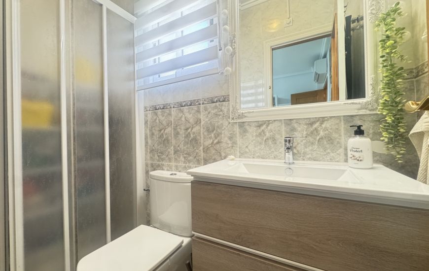 Venta - Villa - Villamartin Venta - Villa - Villamartin