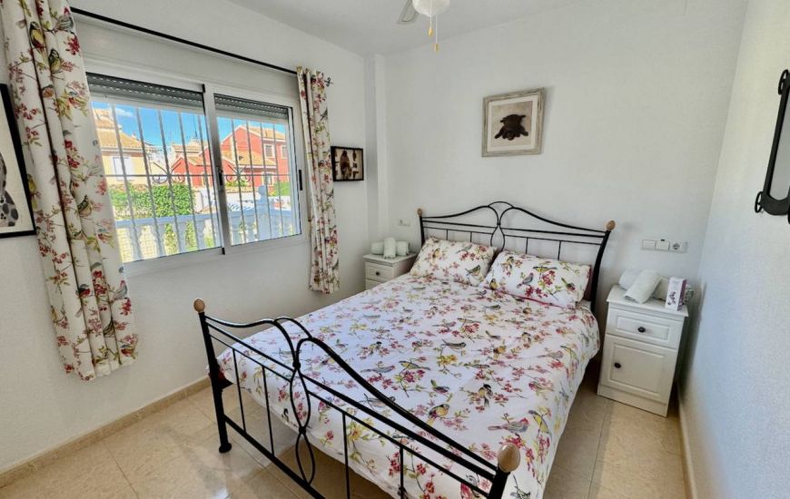 Sale - Villa - Benijófar - 