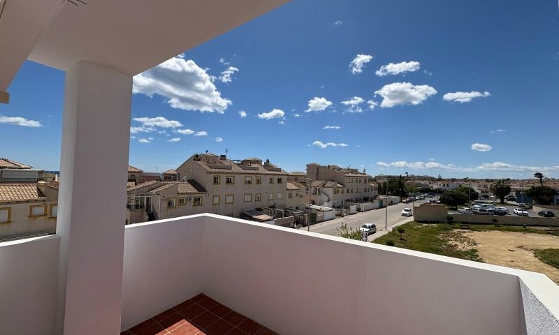 Sale - Apartments - Los Altos