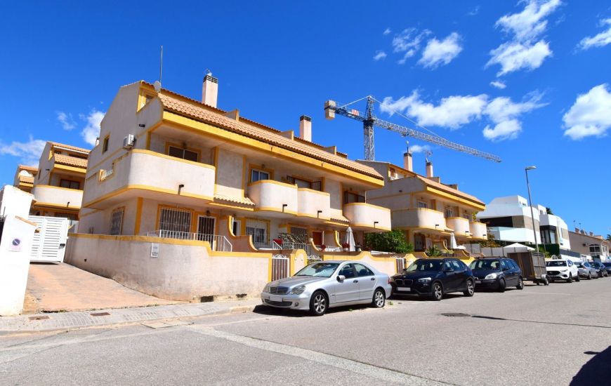 Sale - Townhouse - Orihuela Costa