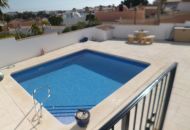Sale - Villa - Villamartin