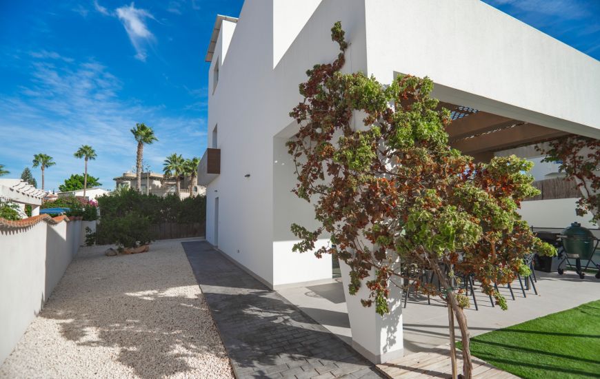 Sale - Villa - Ciudad Quesada