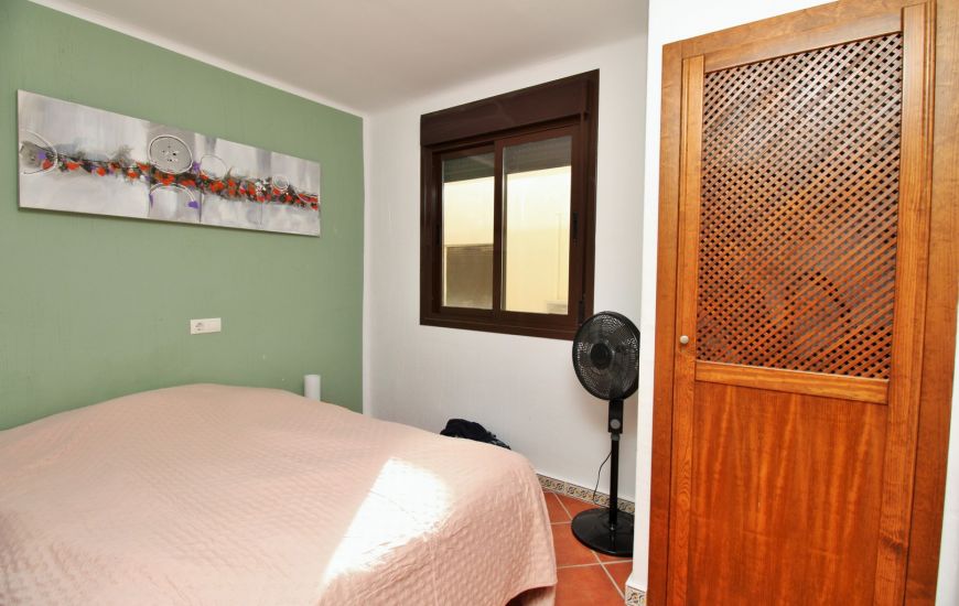 Sale - Apartments - Punta Prima