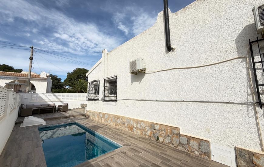 Sale - Villa - Blue Lagoon