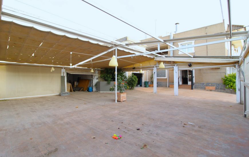 Sale - Commercieel - Jacarilla