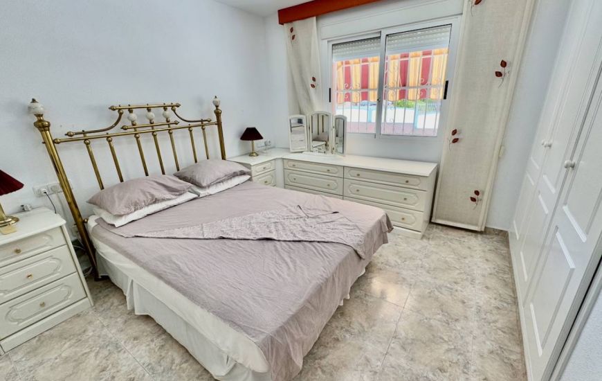 Sale - Villa - Benijófar - 