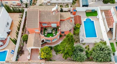 Villa - Sale - Torrevieja - Torrevieja