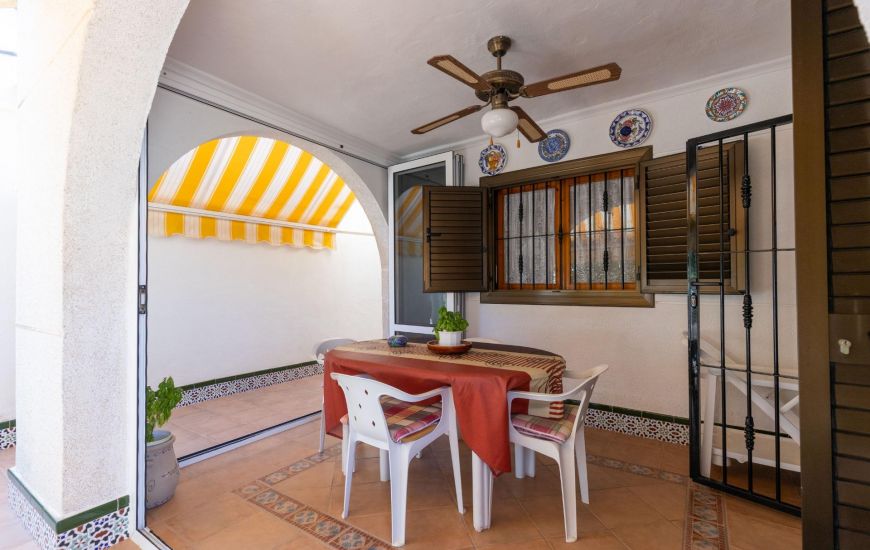 Sale - Villa - Torrevieja