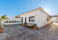 Sale - Villa - Torrevieja - 