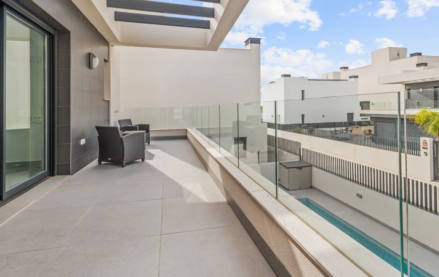 Venta - Villa - Algorfa