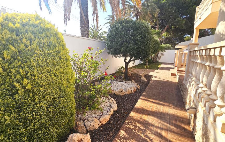 Sale - Villa - Cabo Roig