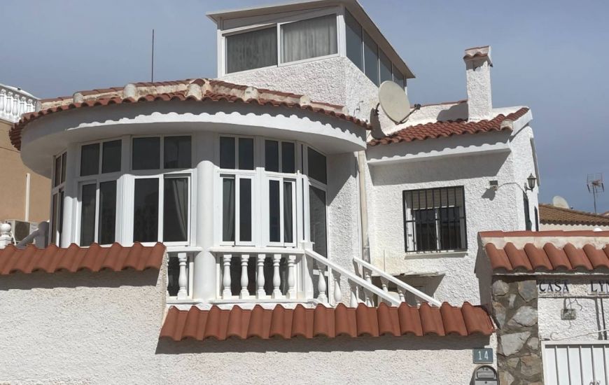 Sale - Villa - Ciudad Quesada