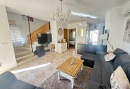 Sale - Villa - Villamartin