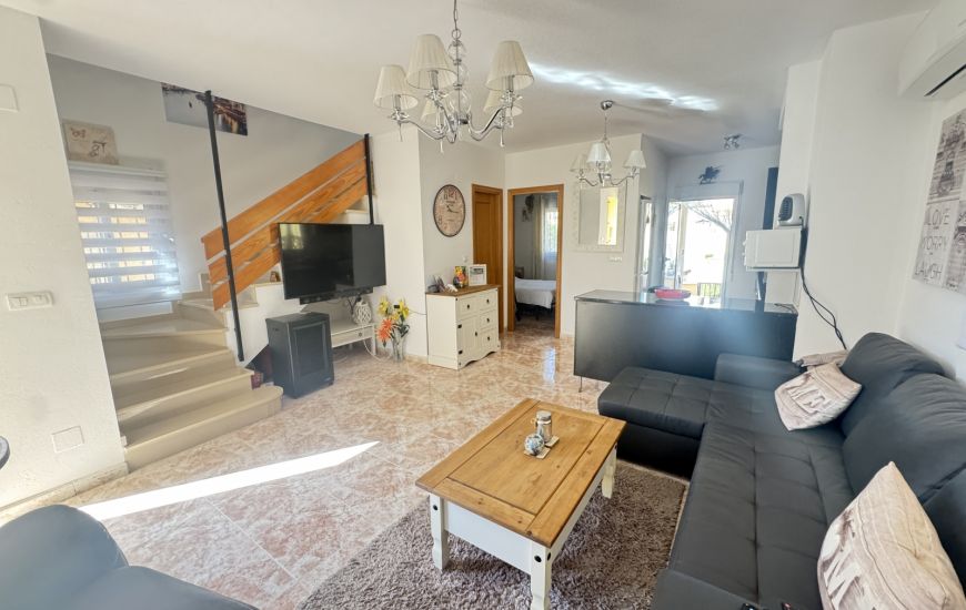 Sale - Villa - Villamartin