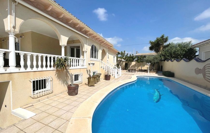Sale - Villa - Ciudad Quesada