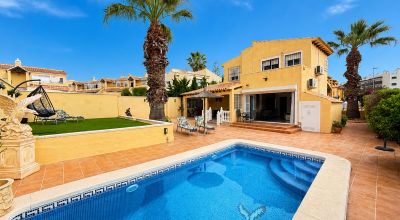Villa - Sale - Villamartin - Villamartin