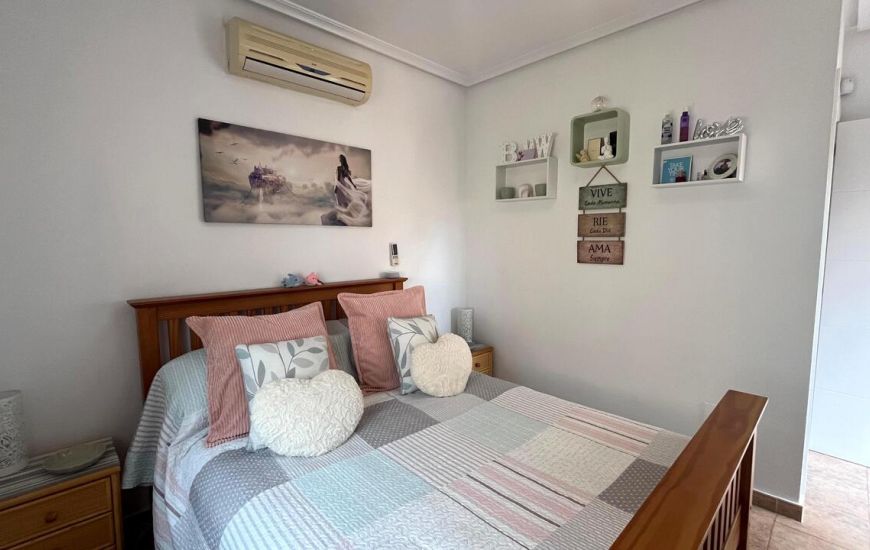 Sale - Villa - Algorfa