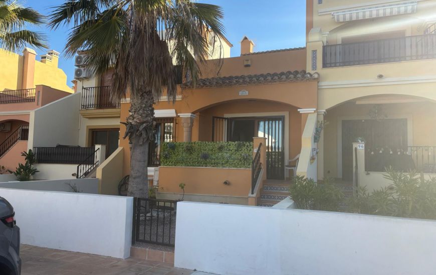 Venta - Adosado - Algorfa