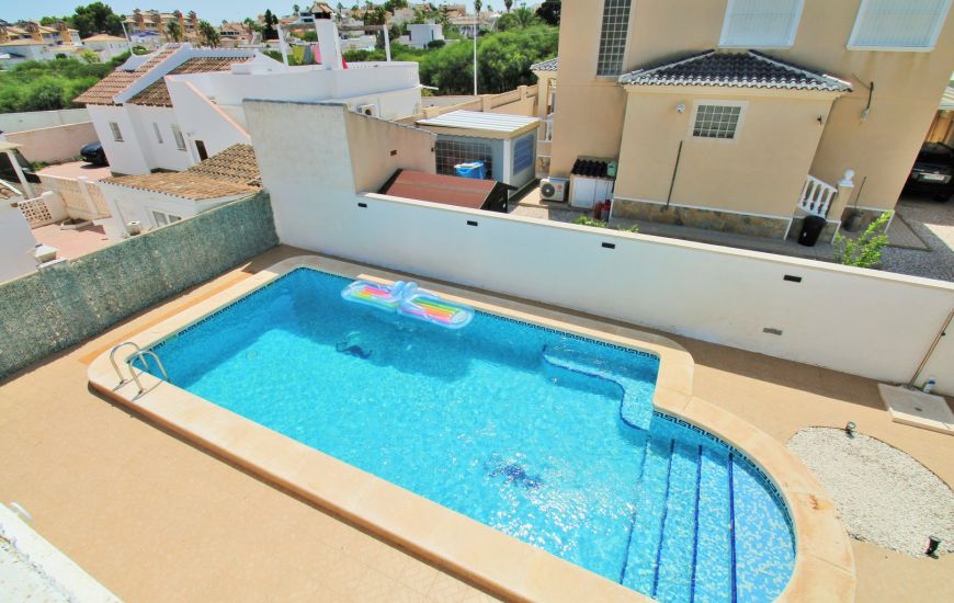 Sale - Villa - Villamartin