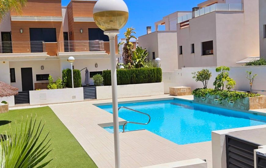 Sale - Villa - Ciudad Quesada