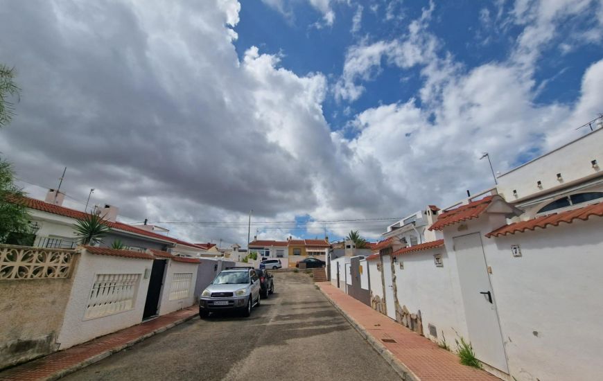 Sale - Bungalow - Ciudad Quesada