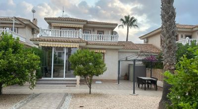 Villa - Venta - Villamartin - Villamartin