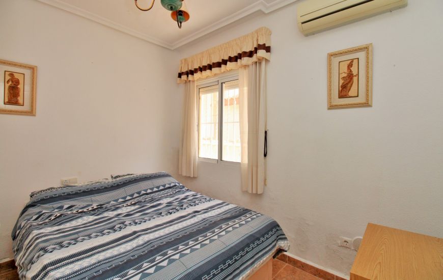 Sale - Villa - Playa Flamenca