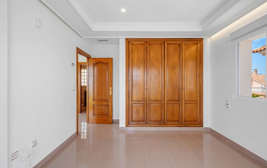 Sale - Villa - Torrevieja