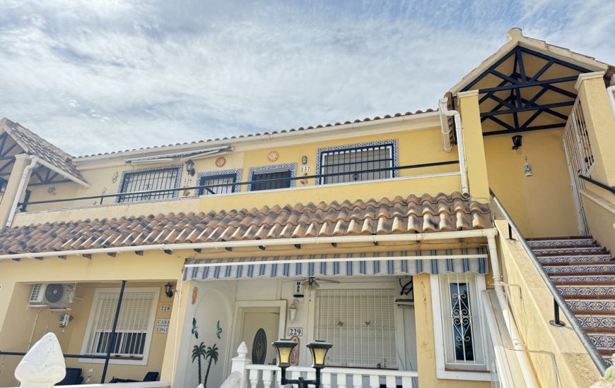 Sale - Apartments - Villamartin