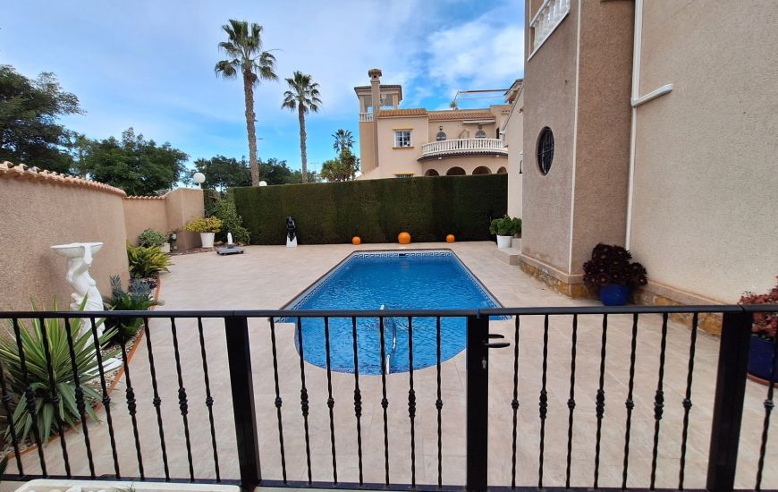 Venta - Villa - Guardamar del Segura