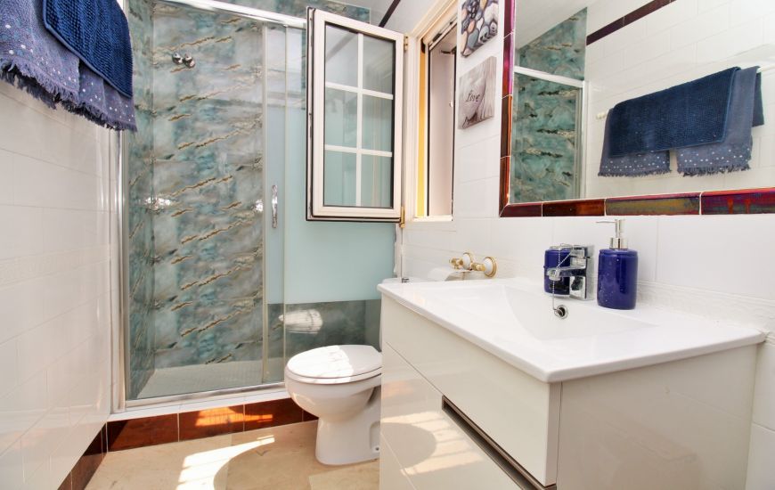 Sale - Villa - Villamartin